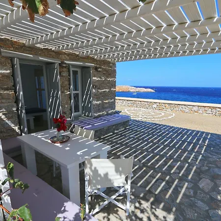 Folegandros Beachfront * 卡拉沃斯塔西
