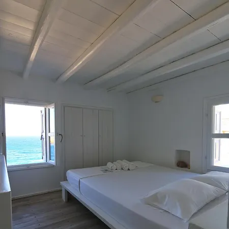 Folegandros Beachfront 公寓 *