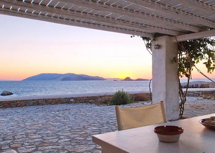 Folegandros Beachfront *