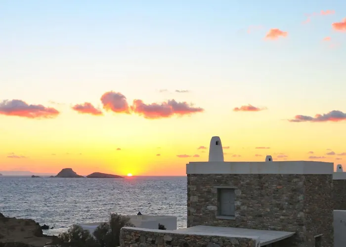 Folegandros Beachfront Apartman