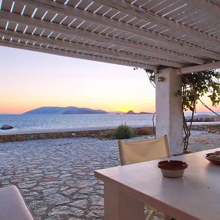 Folegandros Beachfront *
