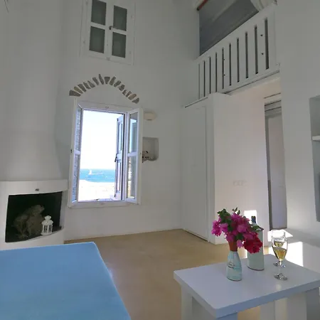 Folegandros Beachfront * Καραβοστάσι