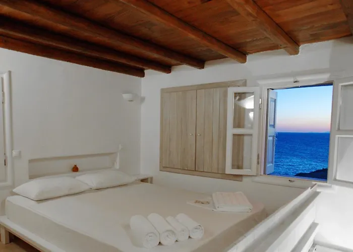 Folegandros Beachfront كارافوستاسيس
