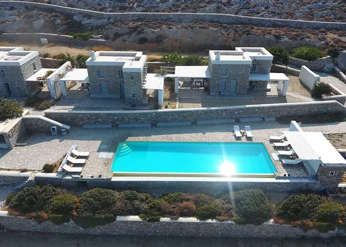 Folegandros Beachfront شقة كارافوستاسيس