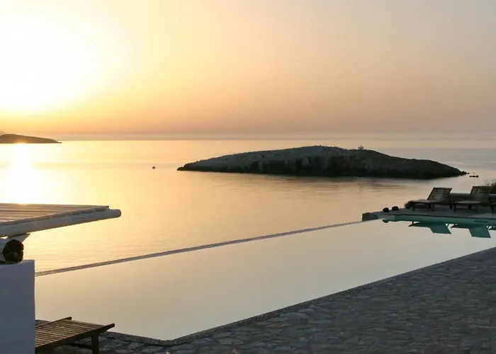 Folegandros Beachfront *