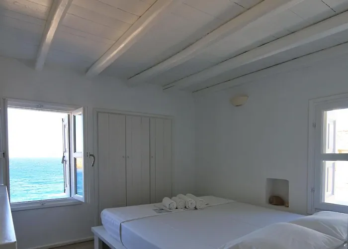Folegandros Beachfront شقة *